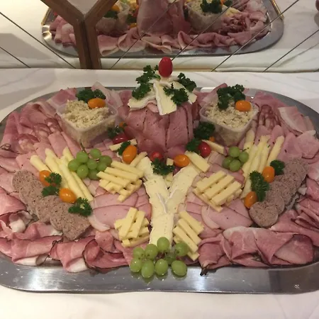 Hotel Weismann Sankt Georgen im Attergau