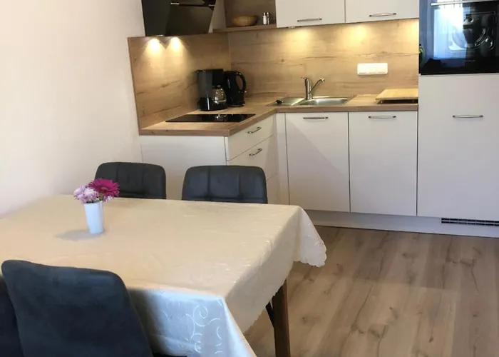 Weismann 3* Sankt Georgen im Attergau